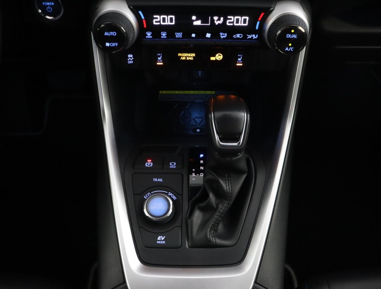 Toyota RAV4 - 2.5 Hybrid AWD Bi-Tone 27
