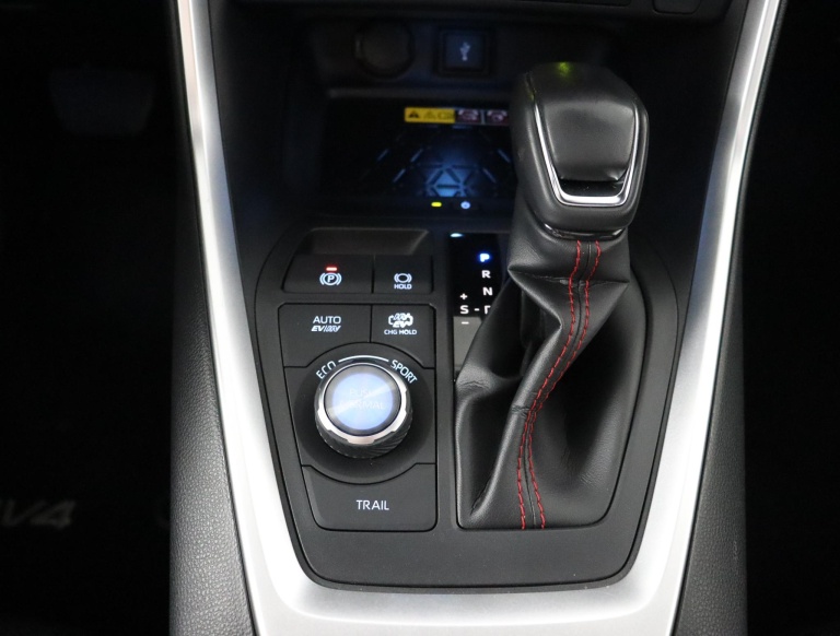 Toyota RAV4 - 2.5 Plug-in Hybrid AWD Bi-Tone Plus 26