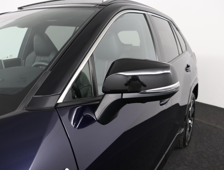 Toyota RAV4 - 2.5 Plug-in Hybrid AWD Bi-Tone Plus 37