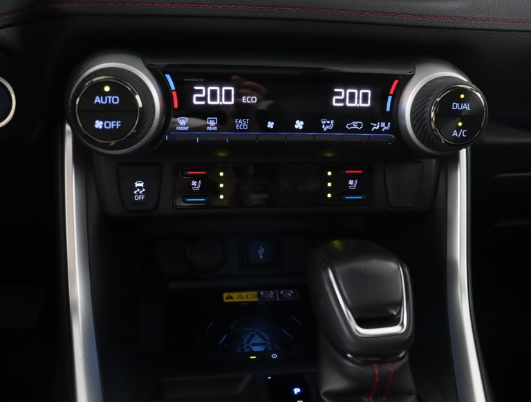 Toyota RAV4 - 2.5 Plug-in Hybrid AWD Bi-Tone Plus 7