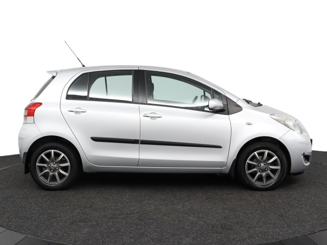 Toyota Yaris - 1.3 VVTi Aspiration