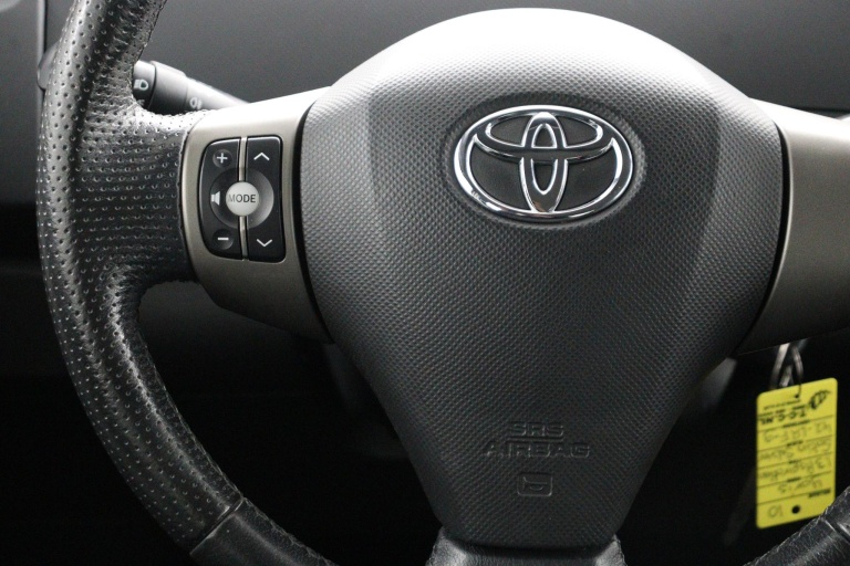 Toyota Yaris - 1.3 VVTi Aspiration 18