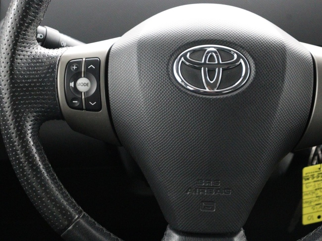 Toyota Yaris - 1.3 VVTi Aspiration