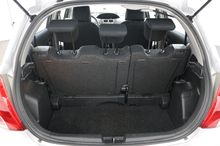 Toyota Yaris - 1.3 VVTi Aspiration 23