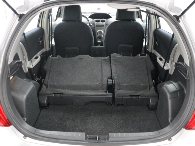 Toyota Yaris - 1.3 VVTi Aspiration