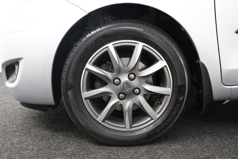 Toyota Yaris - 1.3 VVTi Aspiration 35