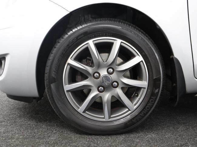 Toyota Yaris - 1.3 VVTi Aspiration