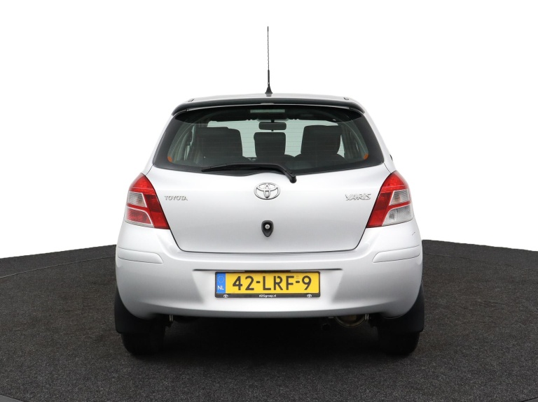 Toyota Yaris - 1.3 VVTi Aspiration 51