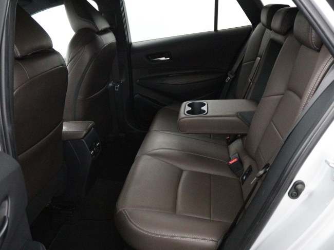 Toyota Corolla Touring Sports - 1.8 Hybrid Business Plus