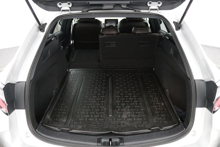 Toyota Corolla Touring Sports - 1.8 Hybrid Business Plus 24