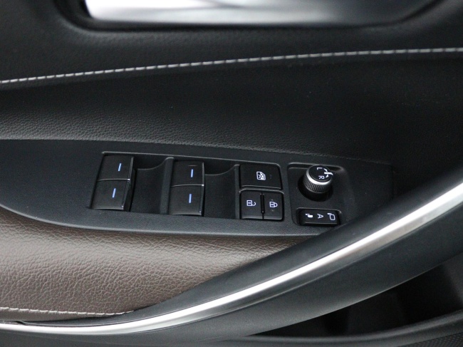 Toyota Corolla Touring Sports - 1.8 Hybrid Business Plus
