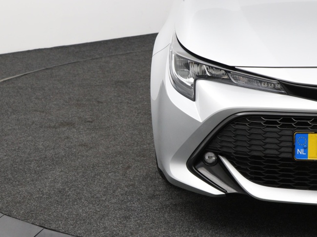 Toyota Corolla Touring Sports - 1.8 Hybrid Business Plus