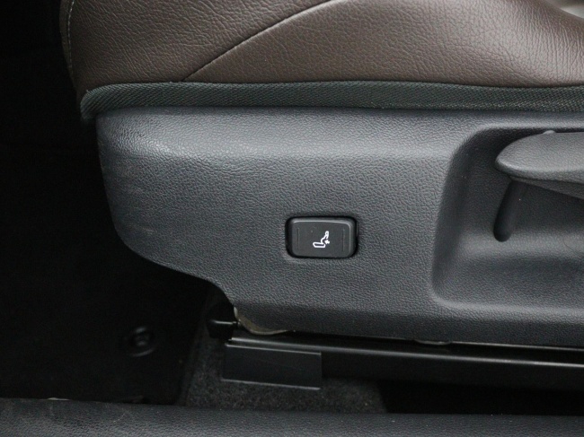 Toyota Corolla Touring Sports - 1.8 Hybrid Business Plus