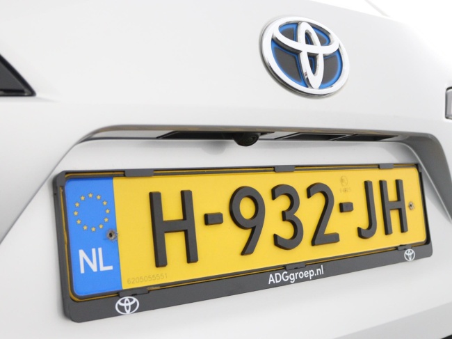 Toyota Corolla Touring Sports - 1.8 Hybrid Business Plus