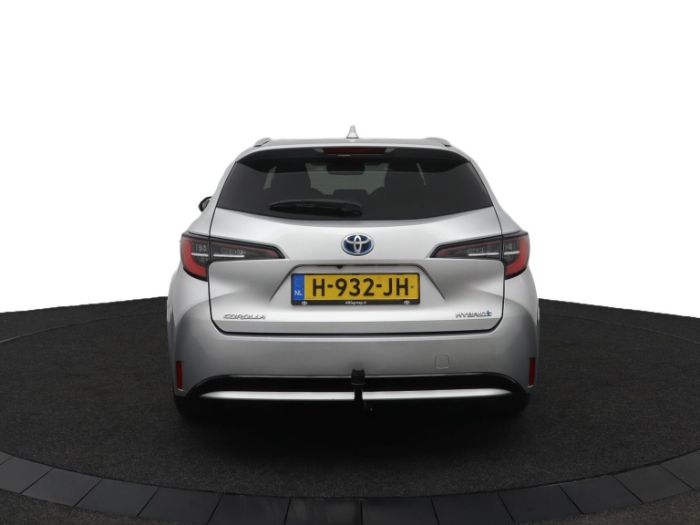 Toyota Corolla Touring Sports - 1.8 Hybrid Business Plus 46