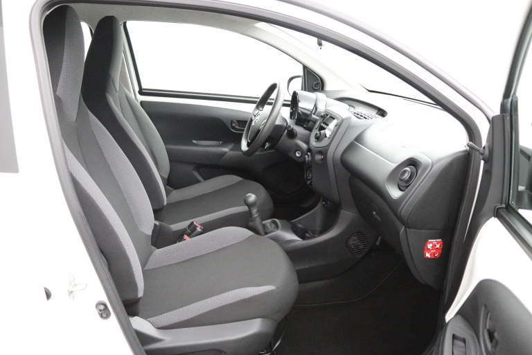Toyota Aygo - 1.0 VVT-i x-fun 21