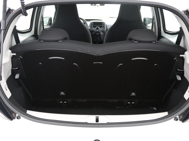 Toyota Aygo - 1.0 VVT-i x-fun
