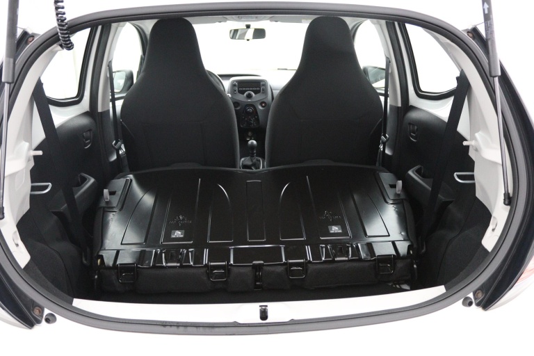 Toyota Aygo - 1.0 VVT-i x-fun 23
