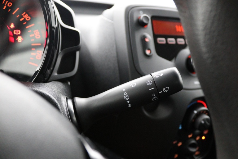 Toyota Aygo - 1.0 VVT-i x-fun 28