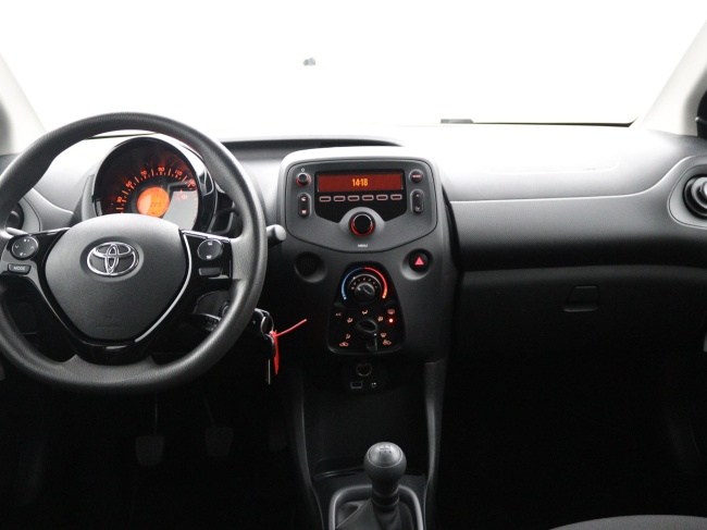Toyota Aygo - 1.0 VVT-i x-fun