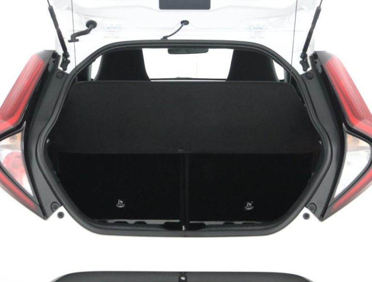 Toyota Aygo X - 1.0 VVT-i MT Play 26