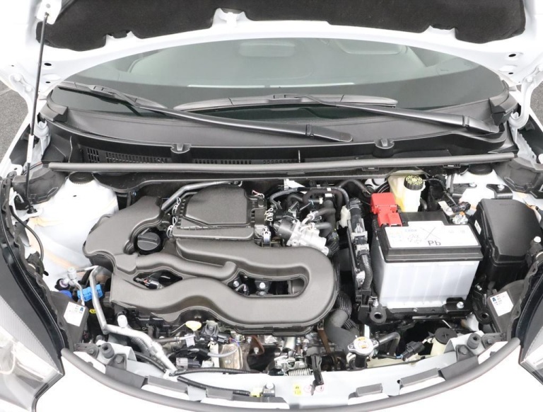 Toyota Aygo X - 1.0 VVT-i MT Play 38