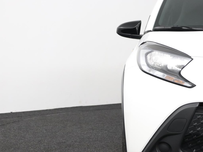 Toyota Aygo X - 1.0 VVT-i MT Play