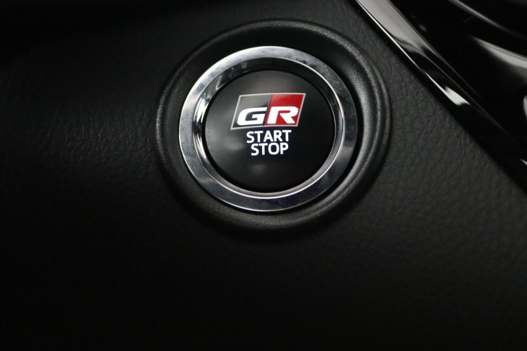 Toyota C-HR - 1.8 Hybrid GR-Sport 20