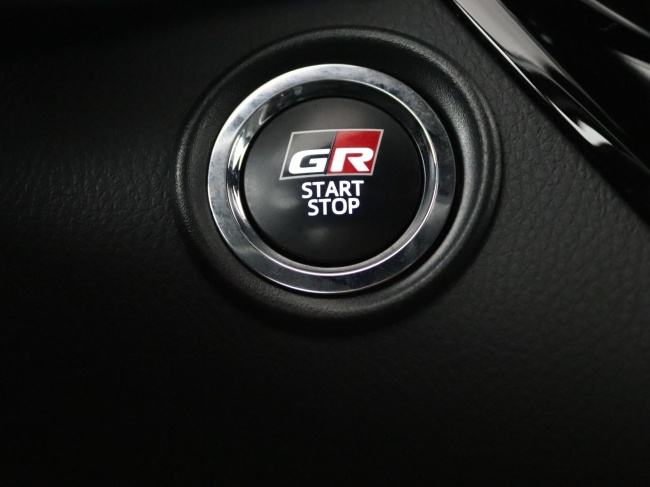 Toyota C-HR - 1.8 Hybrid GR-Sport