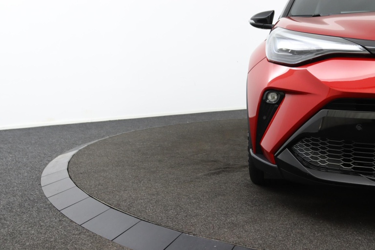 Toyota C-HR - 1.8 Hybrid GR-Sport 35
