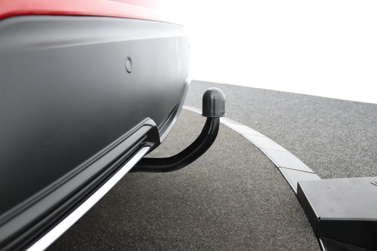 Toyota C-HR - 1.8 Hybrid GR-Sport 37