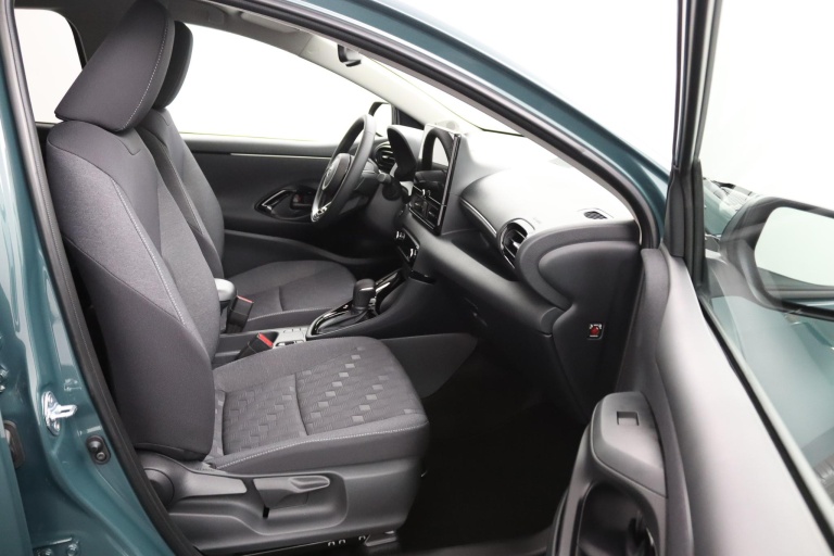 Toyota Yaris - 1.5 Hybrid 115 Dynamic 10