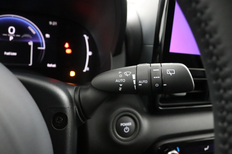 Toyota Yaris - 1.5 Hybrid 115 Dynamic 27