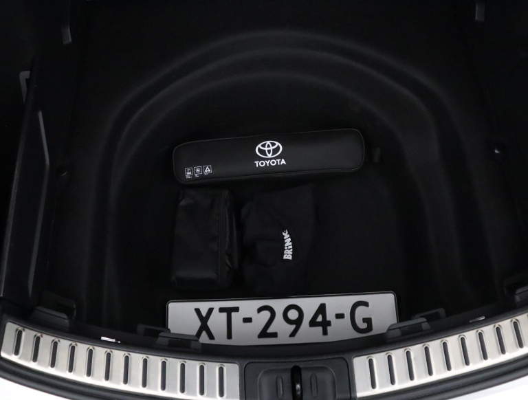 Toyota Corolla Touring Sports - 2.0 Hybrid Premium 32