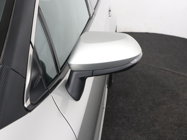 Toyota Corolla Touring Sports - 2.0 Hybrid Premium