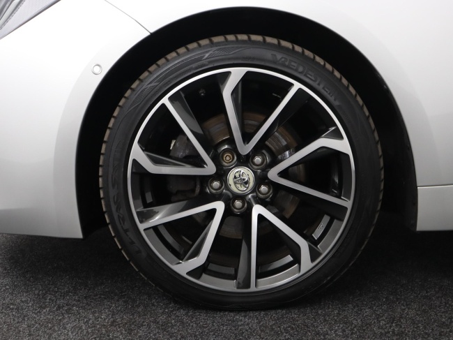 Toyota Corolla Touring Sports - 2.0 Hybrid Premium