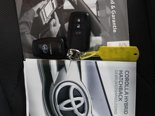 Toyota Corolla Touring Sports - 2.0 Hybrid Premium