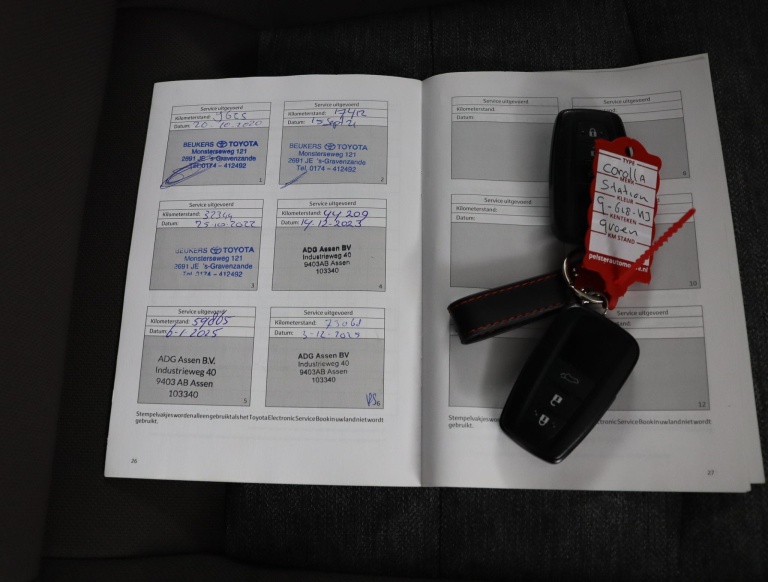 Toyota Corolla Touring Sports - 1.8 Hybrid Trek 11