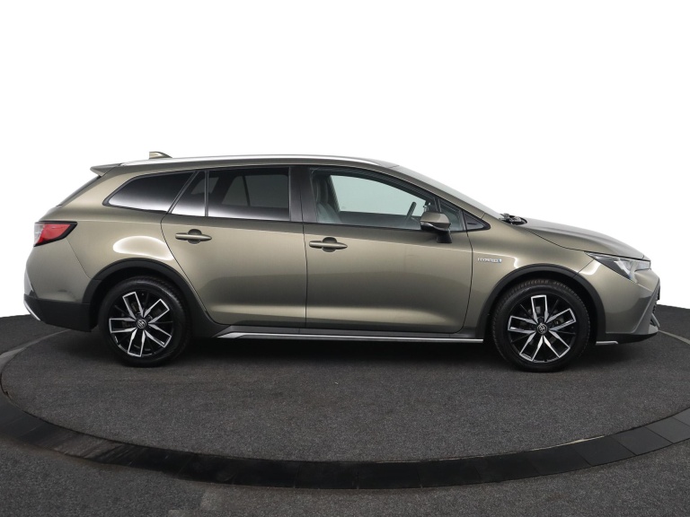 Toyota Corolla Touring Sports - 1.8 Hybrid Trek 13