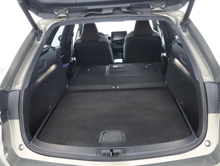 Toyota Corolla Touring Sports - 1.8 Hybrid Trek 26