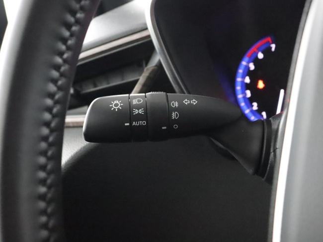 Toyota Corolla Touring Sports - 1.8 Hybrid Trek