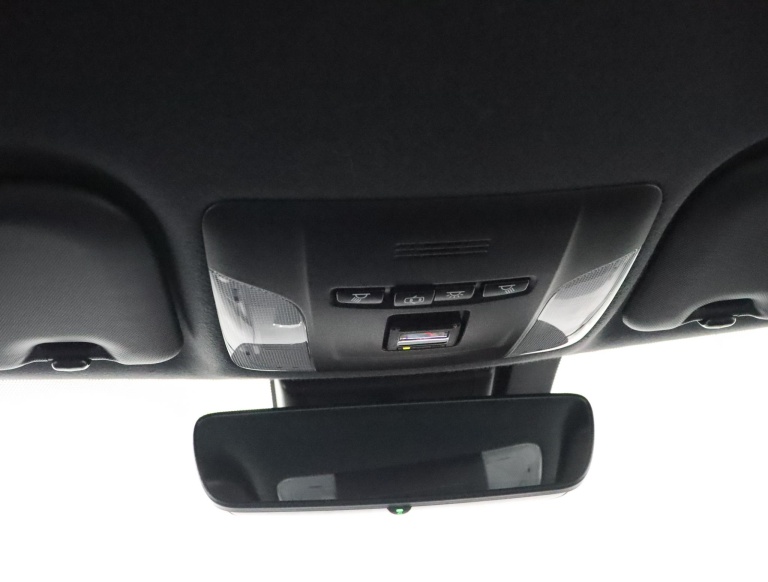 Toyota Corolla Touring Sports - 1.8 Hybrid Trek 33