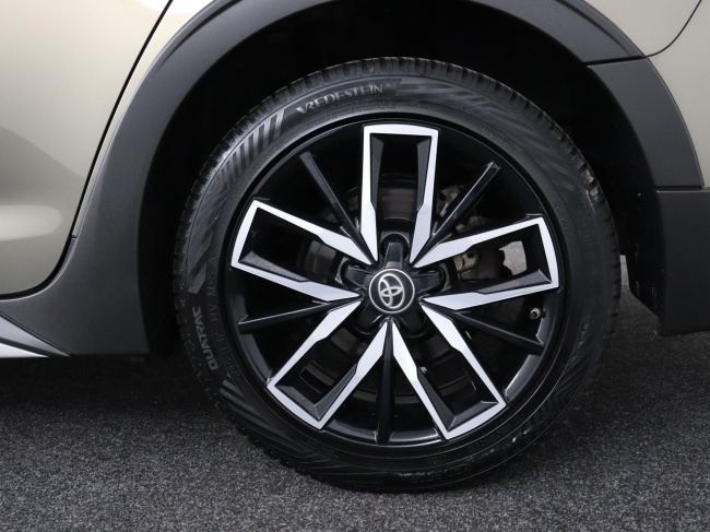 Toyota Corolla Touring Sports - 1.8 Hybrid Trek
