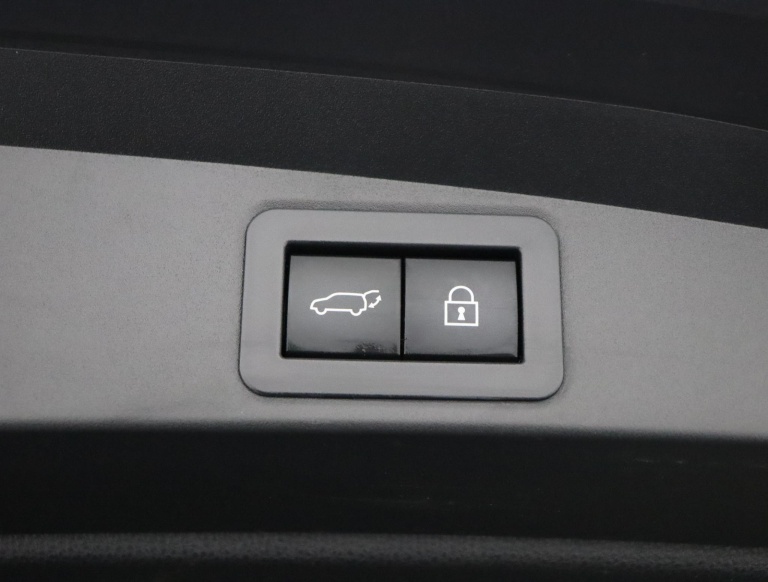 Toyota Corolla Touring Sports - 1.8 Hybrid Trek 39