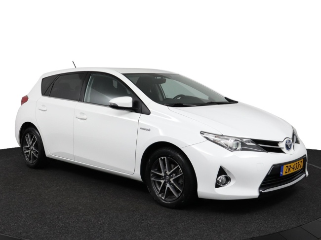 Toyota Auris - 1.8 Hybrid Lease