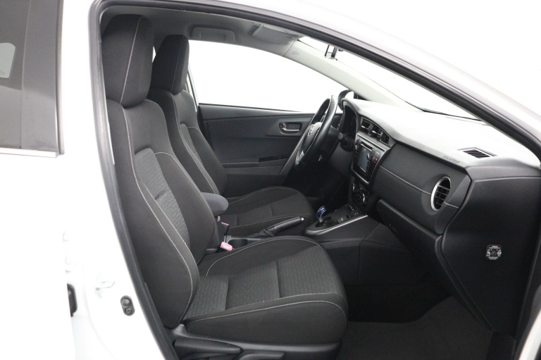 Toyota Auris - 1.8 Hybrid Lease 21