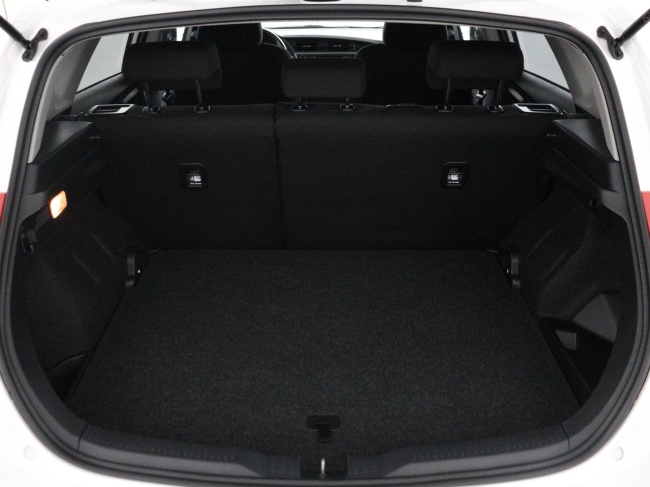 Toyota Auris - 1.8 Hybrid Lease
