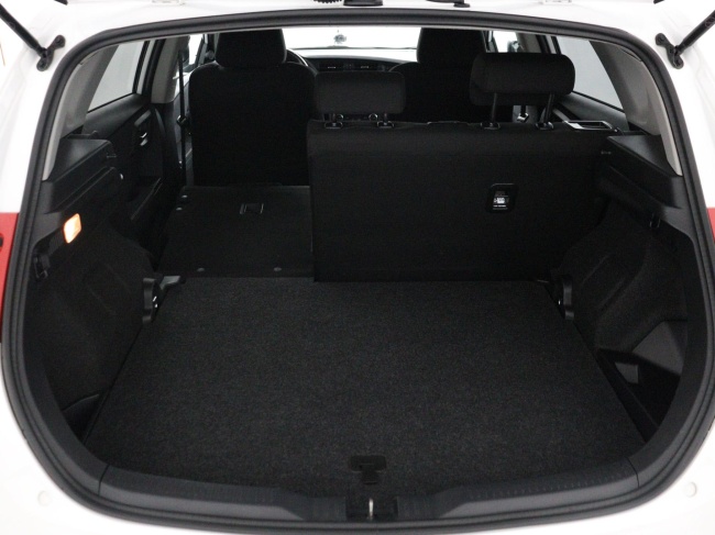 Toyota Auris - 1.8 Hybrid Lease