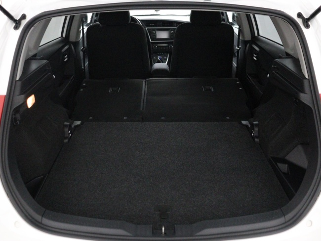 Toyota Auris - 1.8 Hybrid Lease