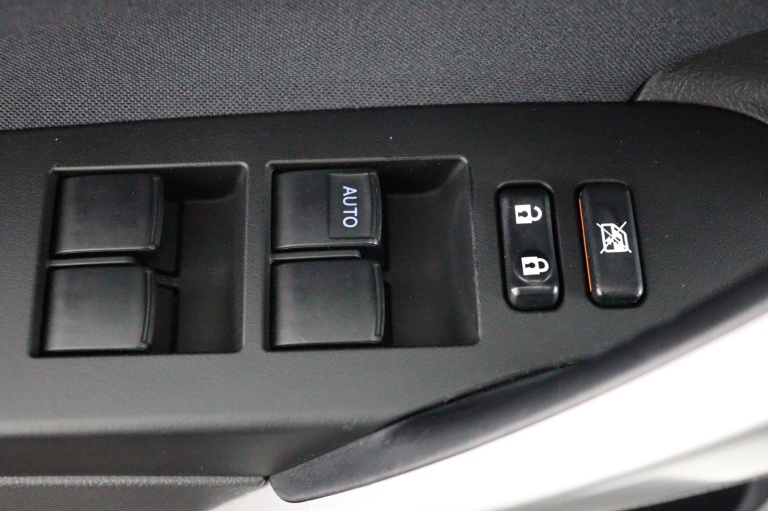 Toyota Auris - 1.8 Hybrid Lease 28